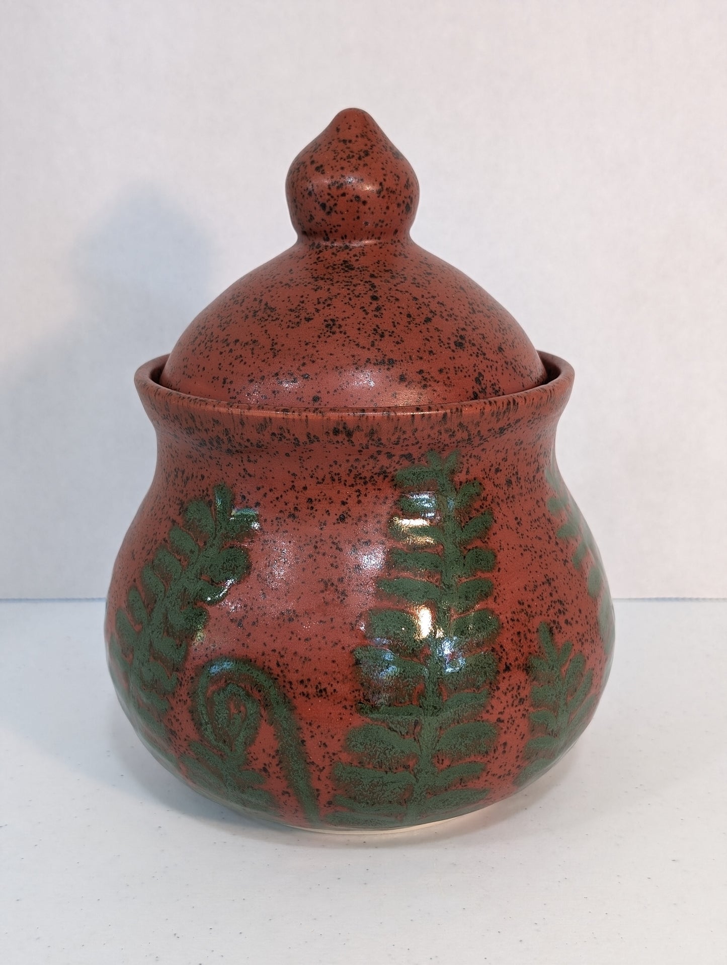 Julia Dorsey - Woodland Ferns Jar